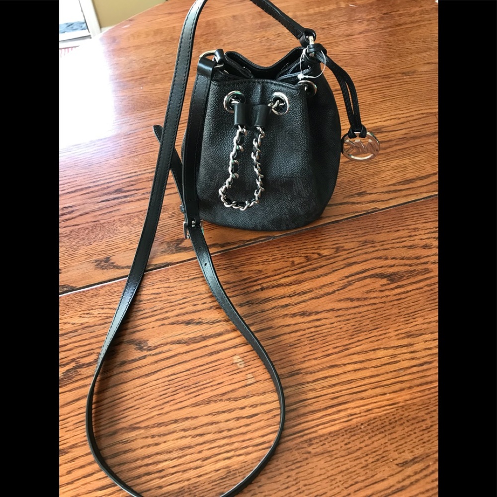 GUC small Michael Kor’s crossbody bag